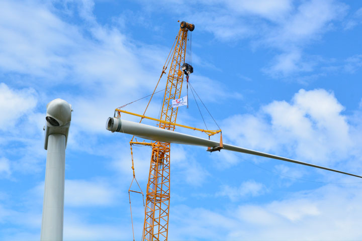 Wind Turbine Crane Solutions